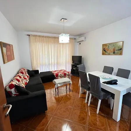 Tiranacenterhome *